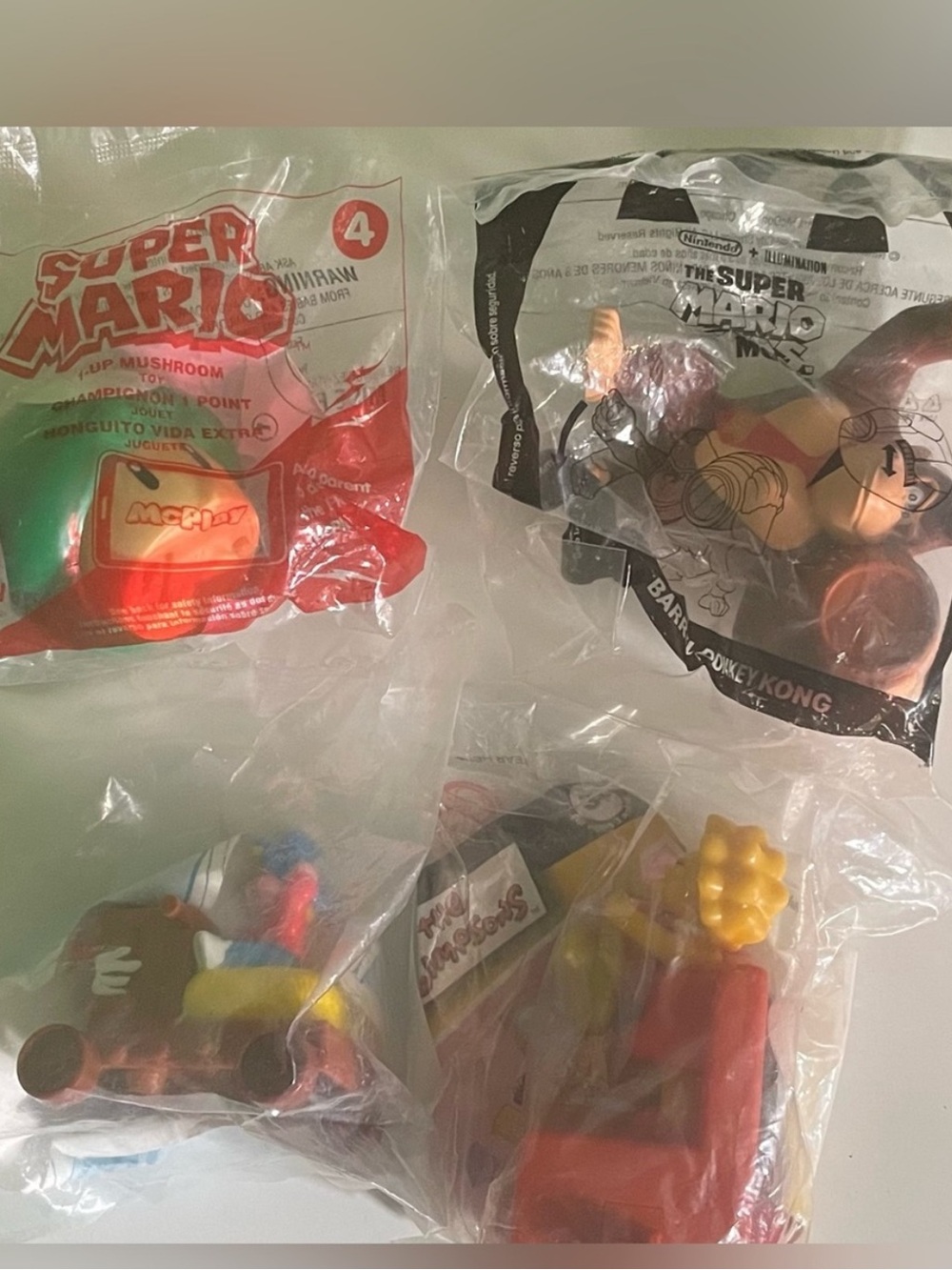 Set of random toys